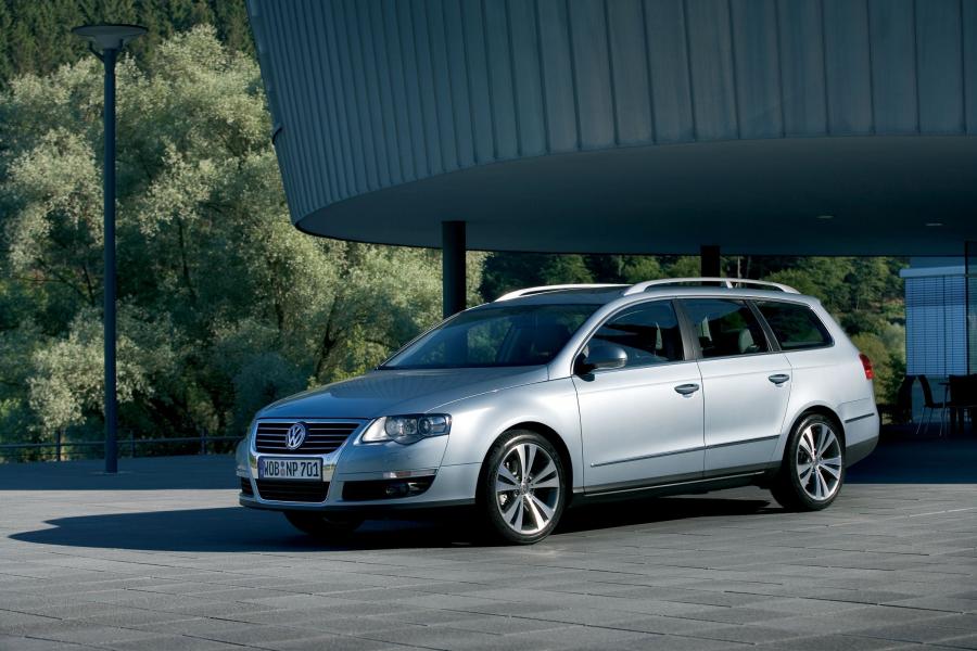  Volkswagen Passat Variant 2005 года  (фото 57 из 121)